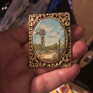 Hand painted tiny brooch!! Soooo cute and special